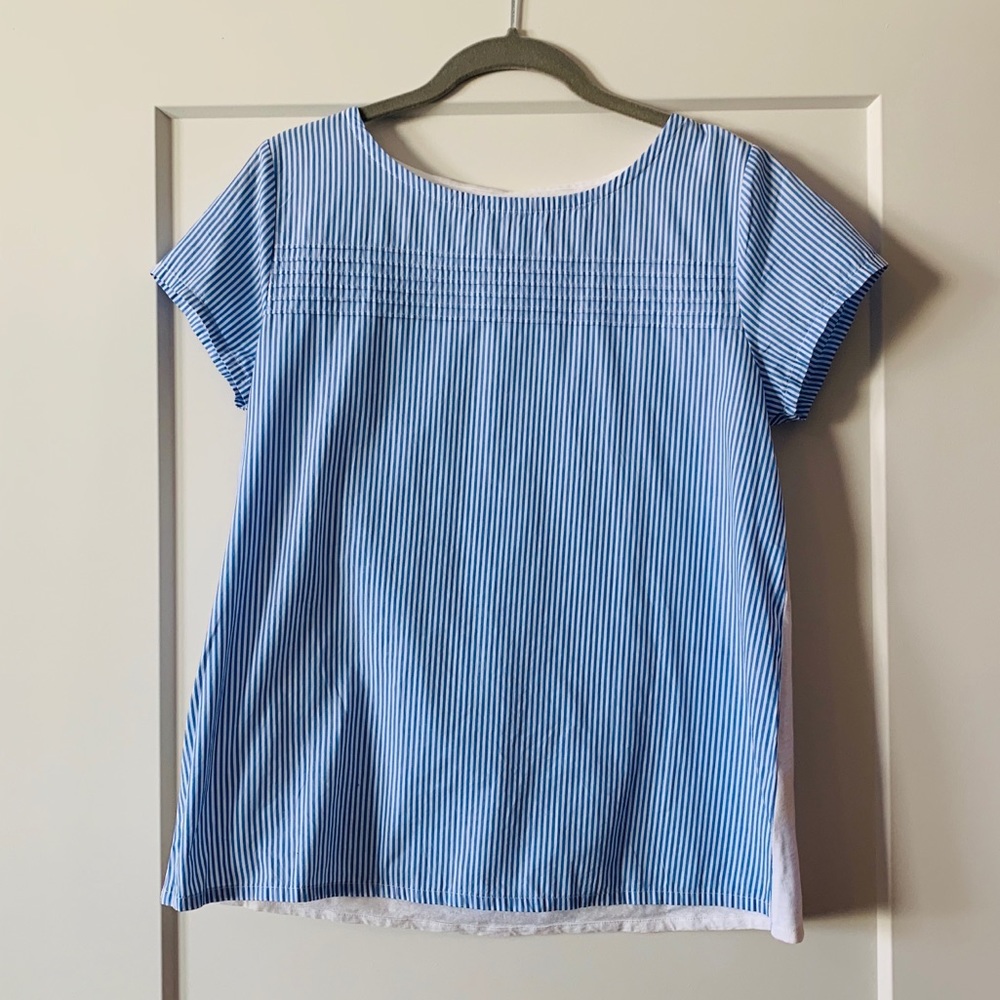 Vineyard Vines Blue & White Striped Top Size XS